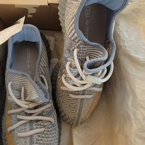 Yeezy "Israfi" sneakers